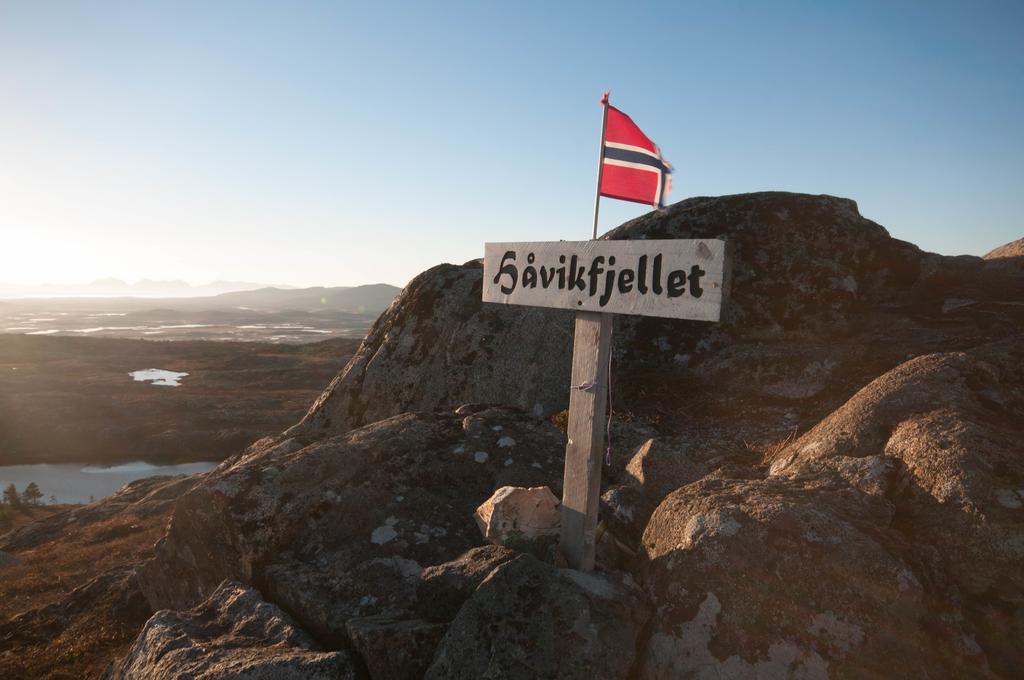 Dolmsundet Hotell Hitra Melandsjøen Buitenkant foto