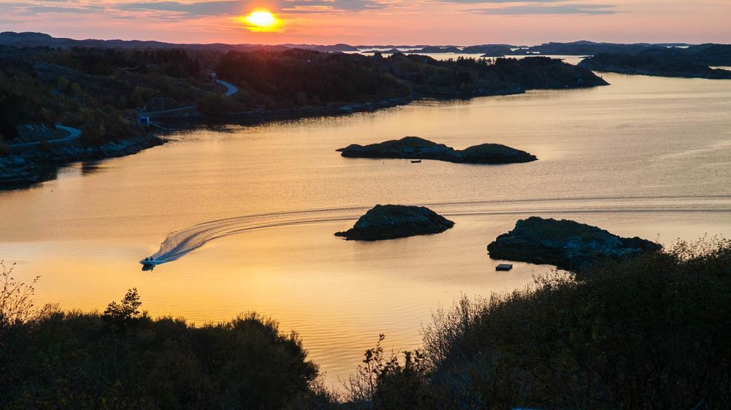 Dolmsundet Hotell Hitra Melandsjøen Buitenkant foto